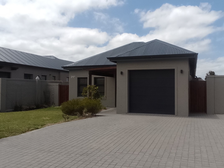 To Let 3 Bedroom Property for Rent in Blue Mountain Village Western Cape